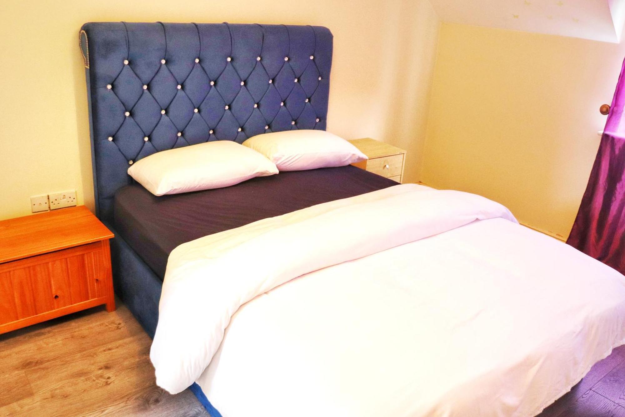 Deluxe Dwelling - 15 Mins From Cork City/Airport Διαμέρισμα Εξωτερικό φωτογραφία